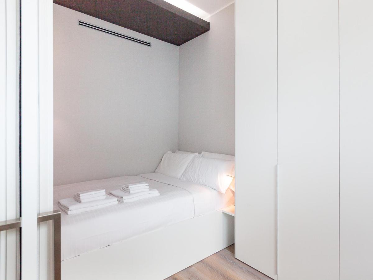 Easyhomes-City Centre Suites Milano Exterior foto
