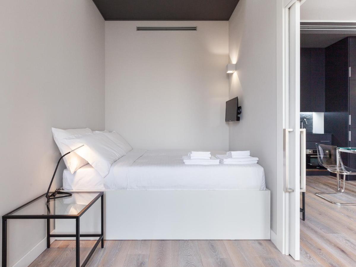 Easyhomes-City Centre Suites Milano Exterior foto