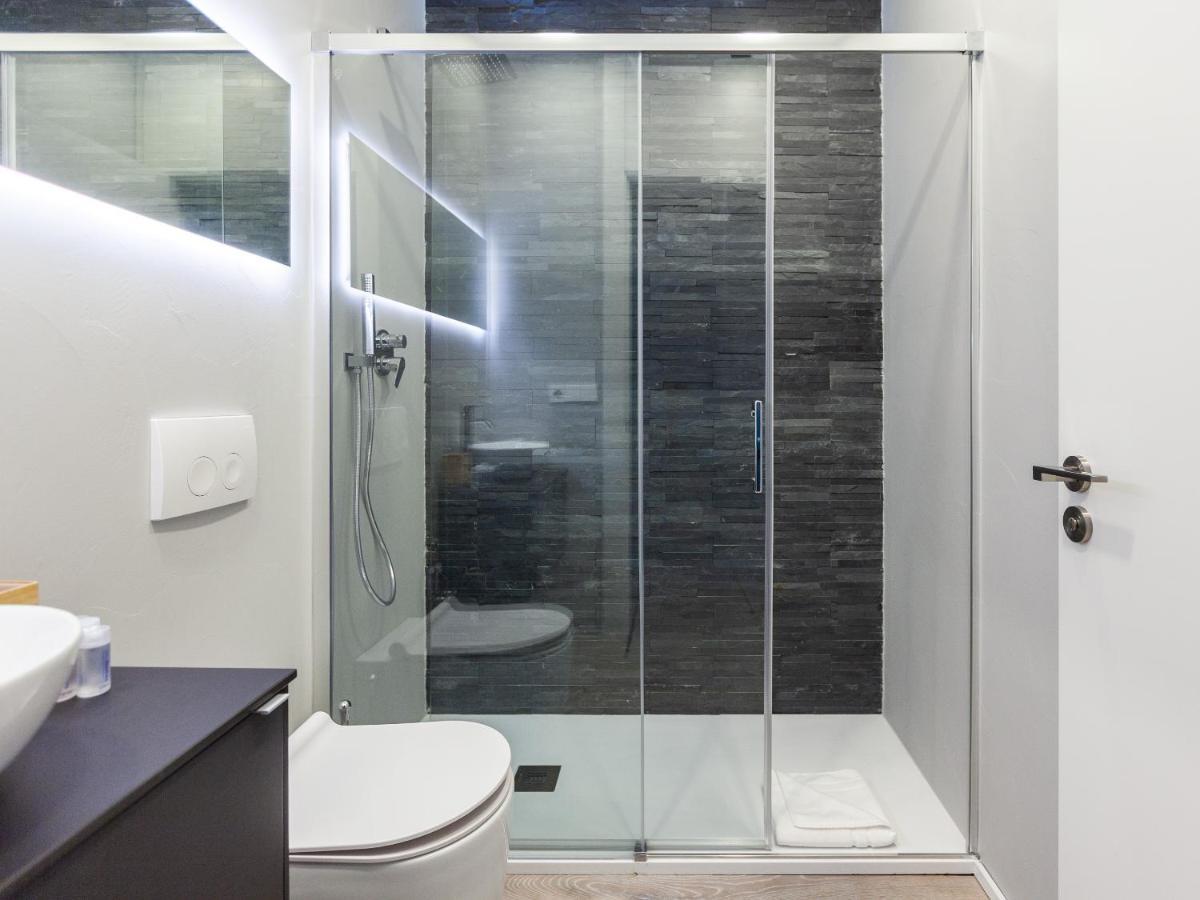 Easyhomes-City Centre Suites Milano Exterior foto