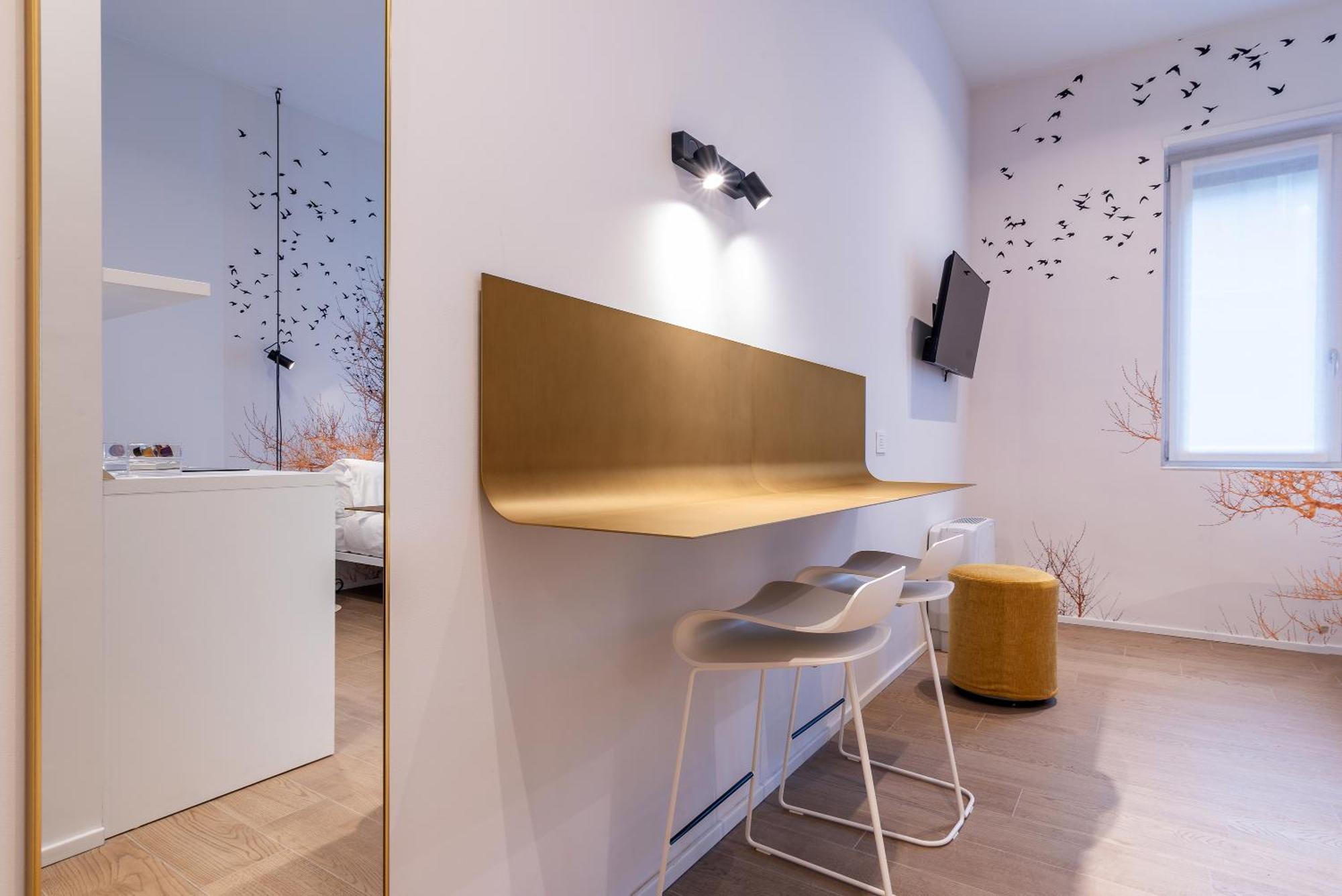 Easyhomes-City Centre Suites Milano Exterior foto