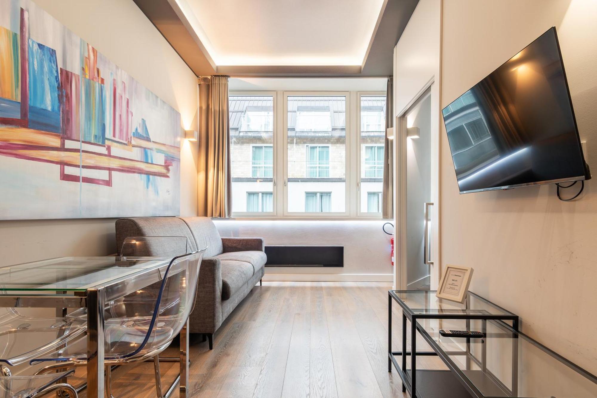Easyhomes-City Centre Suites Milano Exterior foto